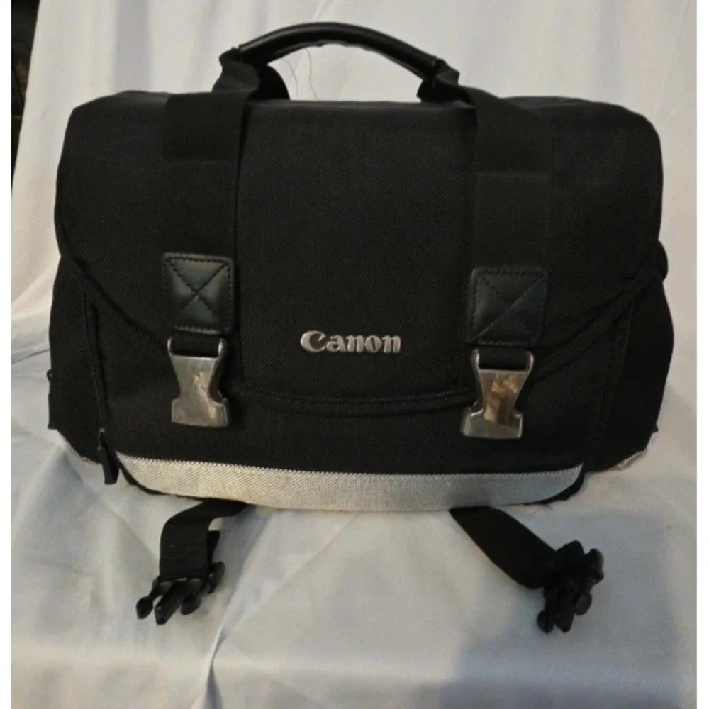 Velbon Tripod SEF-3 & Canon Camera Bag